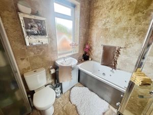 Bathroom- click for photo gallery